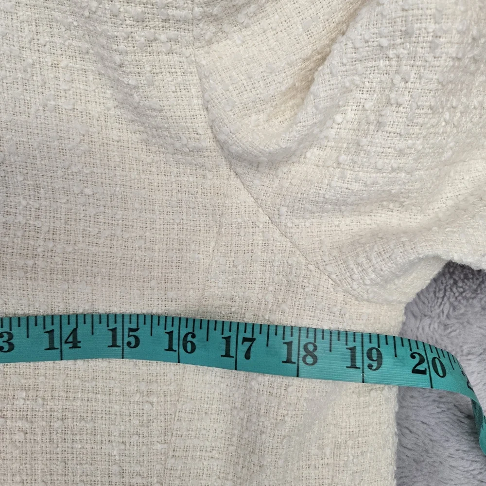 L.K BENNETT LONDON Cream Cottton Tweed Cropped Open Front Jacket With Fringe. 8 - Picture 14 of 16